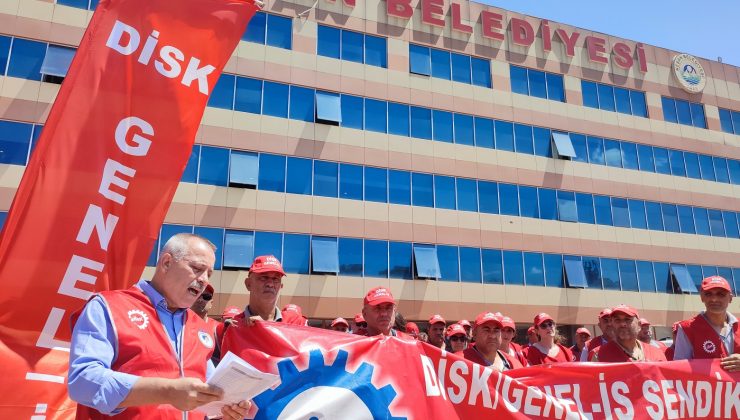 Belediyenin kadrolu işçileri adına konuşan Salim Şen, Helvacıoğlu’na seslendi: