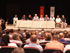 Personel Şirketi işçileri ile bir araya gelen Helvacıoğlu işçilere seslendi:”Siyasetin içerisine girmeyin”