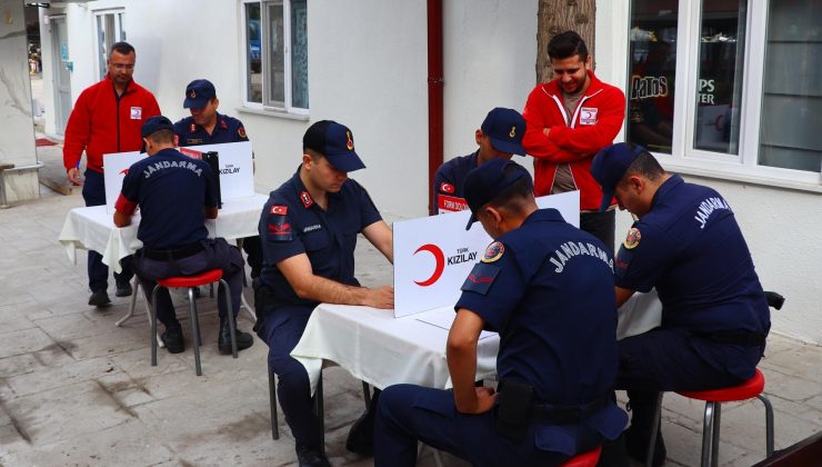 Jandarma ile Kızılay işbirliğinde Kan Bağışı Kampanyası yapıldı