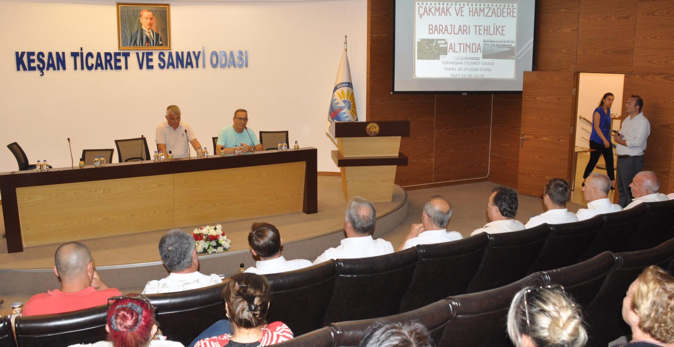 Çakmak Barajı’na dikkat çekilen toplantıda “Tarım olmadan sanayi olmaz” vurgusu yapıldı