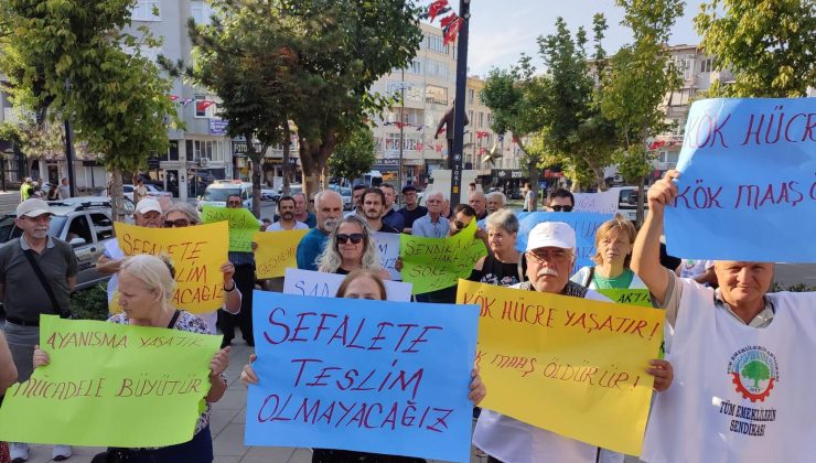 Emekliler, 2 bin 500 liralık artışa tepkili: “Yoksulluğa, Sefalete Teslim Olmayacağız!”