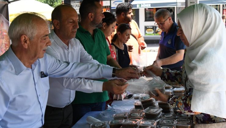 Keşan Belediyesi Muharrem Ayı nedeniyle aşure dağıttı