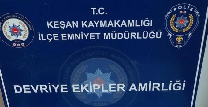 Metruk binada yakalandılar