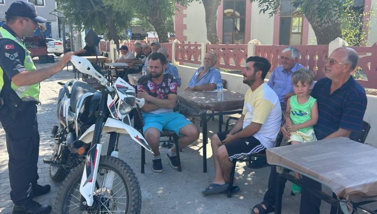 Sürücülere trafik eğitimi verildi