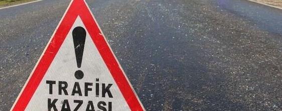 Otomobil ile çarpışan motosiklet sürücüsü ağır yaralandı