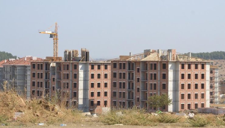 Bloklar hızla yükseliyor