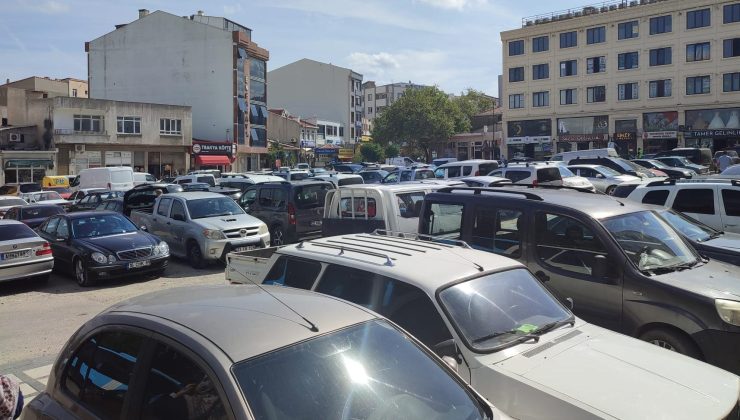 Otopark zeminine de taş döşenmesi istendi