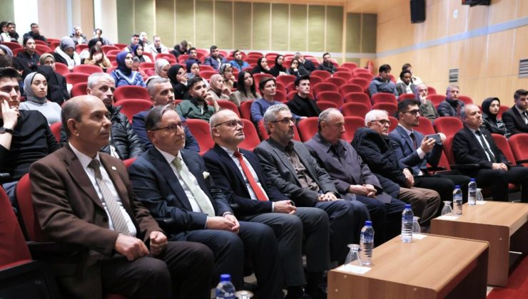 Prof. Dr. Mustafa Karataş’tan Hz. Peygamberin örnekliği ve şahsiyeti konferansı…