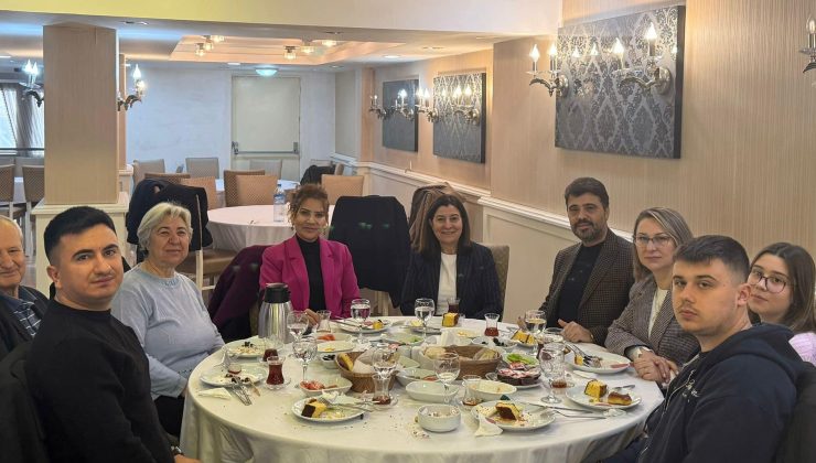 AK Parti Teşkilatı’nın kahvaltılı toplantısında gündem “Keşan” oldu