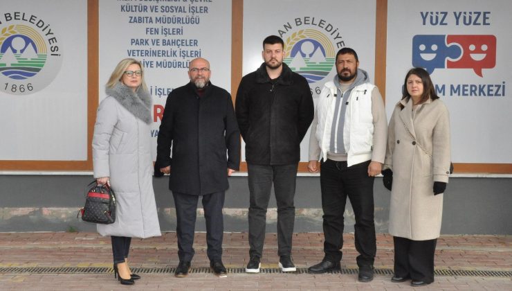 CHP’nin 5 meclis üyesinden “Arsa satışı” açıklaması: “Satış kararını doğru bulmadığımızı ısrarla tekrarlıyor, kamuoyunun bilgisine saygıyla sunuyoruz”