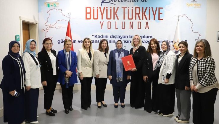 AK Parti Kadın Kolları Başkanlığı görevine Ayşe Fırat getirildi