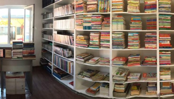 Seçkin Kurtiş’ten örnek kütüphane girişimi