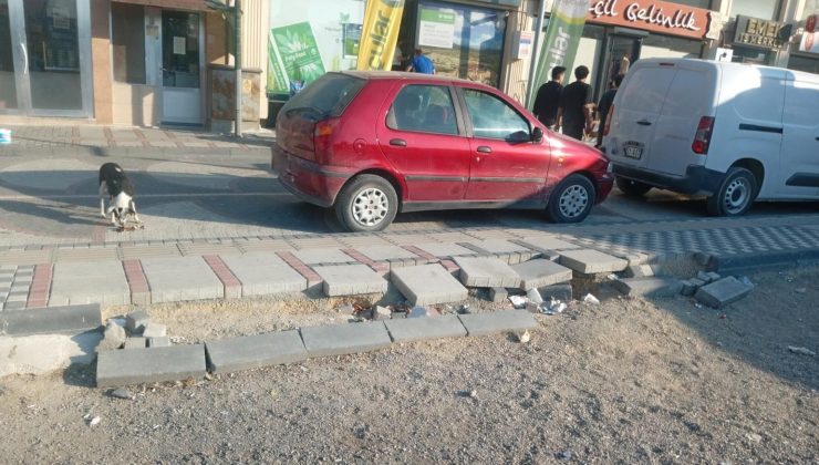 Vatandaşlar, kaldırım taşlarının onarılmasını istedi
