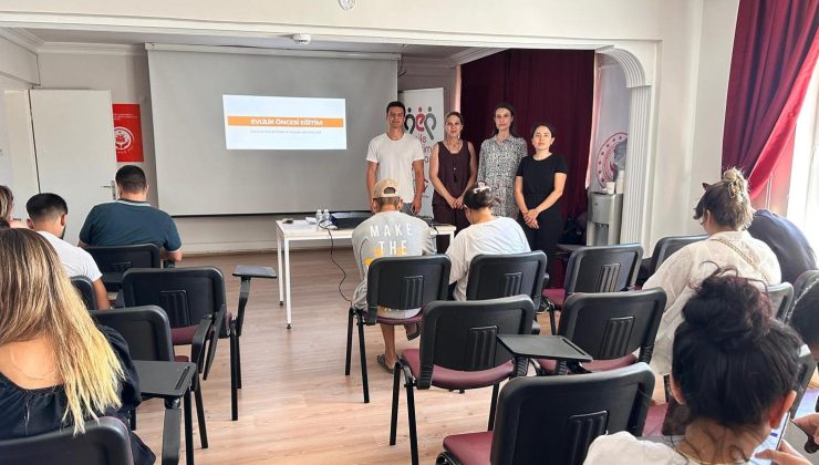 Evlilik Öncesi Eğitim Programı ile sağlıklı ailelerin temelini atıyor