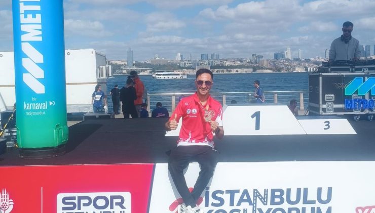 Ahmet Tek’ten, İstanbul’da çifte başarı elde etti