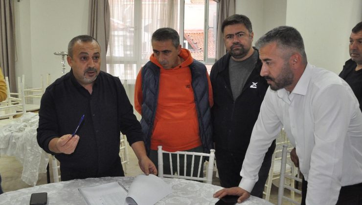 Çoğunluk sağlanamayınca ertelendi