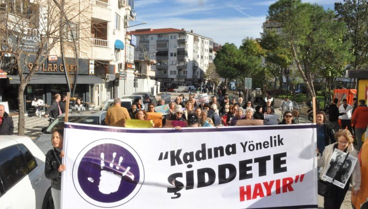 Kadına yönelik şiddet protesto edildi