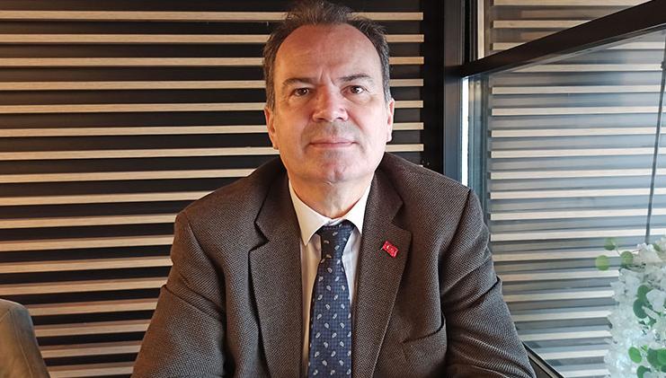 Şimşek, Türk bayrağına saldırıyı kınadı