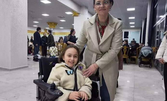 Melek için bir gecede toplanan 1 milyon TL, tedavi hesabına yatırıldı