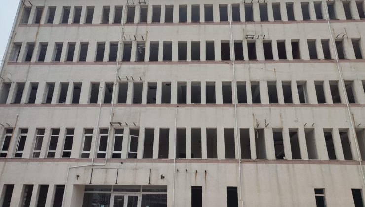 Hükümet Konağı yıkıma hazırlanıyor