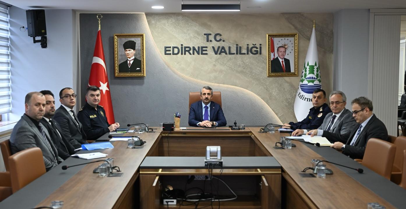 Okullarda alınacak güvenlik tedbirleri görüşüldü