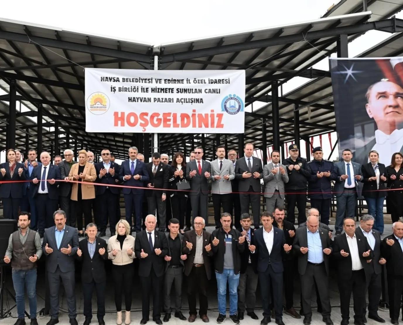 17 bin 500 metrekarelik alana sahip pazar açıldı