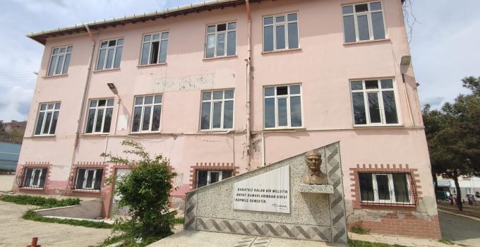 Kaderine mi terk edildi?