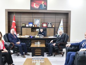 Keşan Belediyesi’nde 23 Nisan Geleneği: Koltuk Bilge Kağan’a emanet