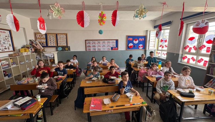 Rasim Ergene İlkokulu’nda 23 Nisan coşkusu