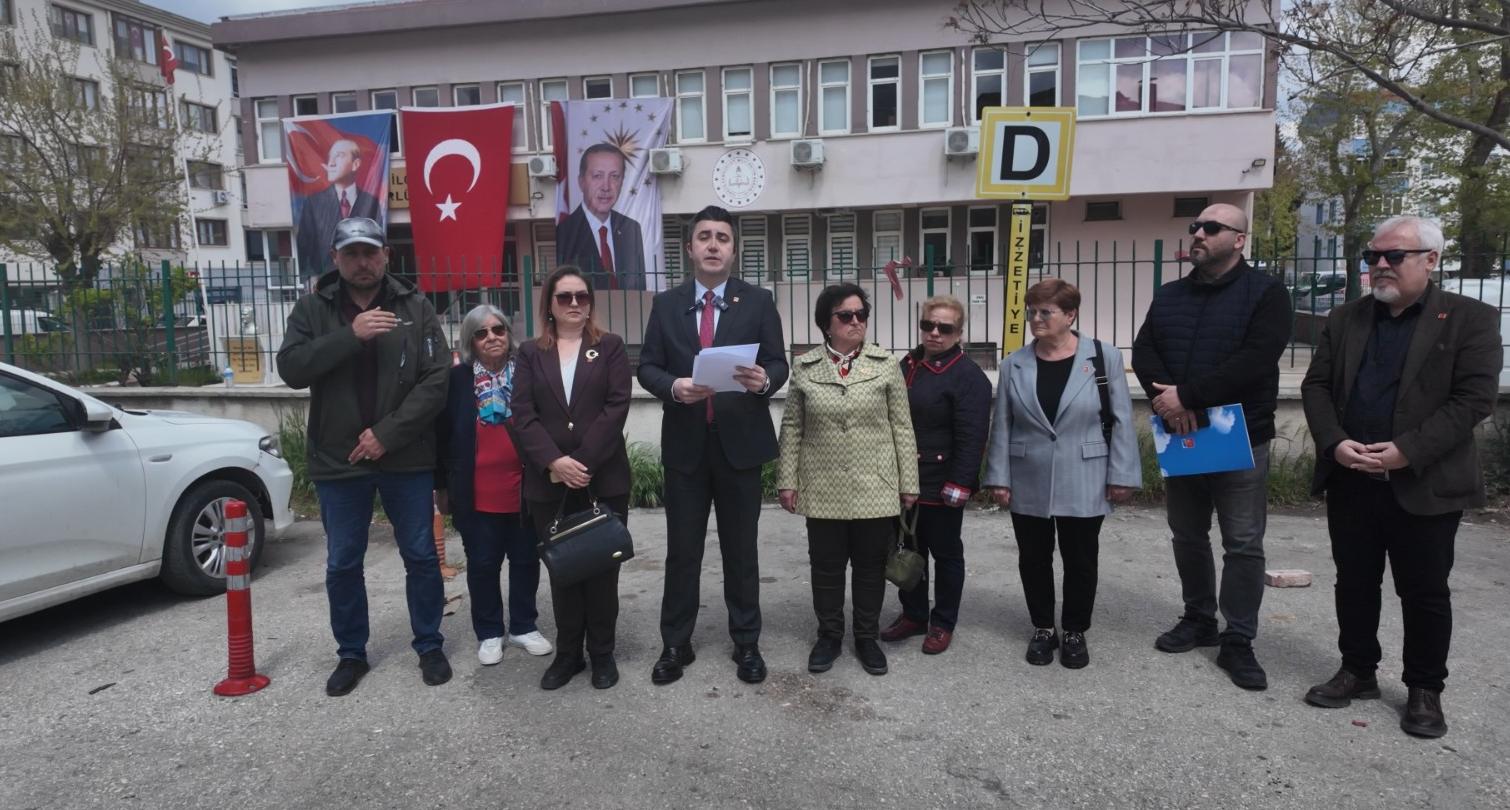 CHP’nin 23 Nisan’a özel eş zamanlı basın açıklaması Keşan’da da gerçekleştirildi