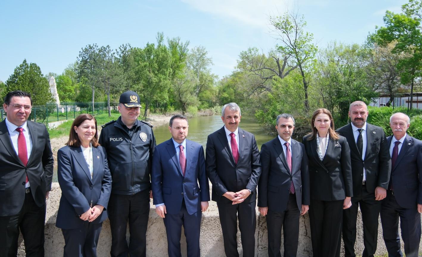 Bakan Gürlek, ziyaretler yaptığı Edirne’de açıklamalarda bulundu