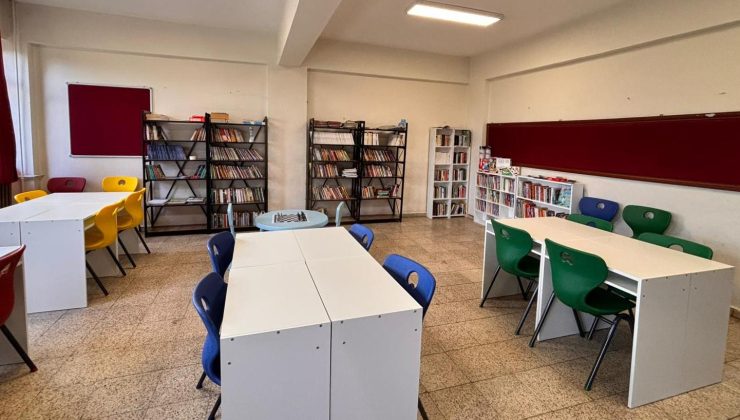 Yeditepe Üniversitesi Çamlıca’ya kütüphane desteği verdi