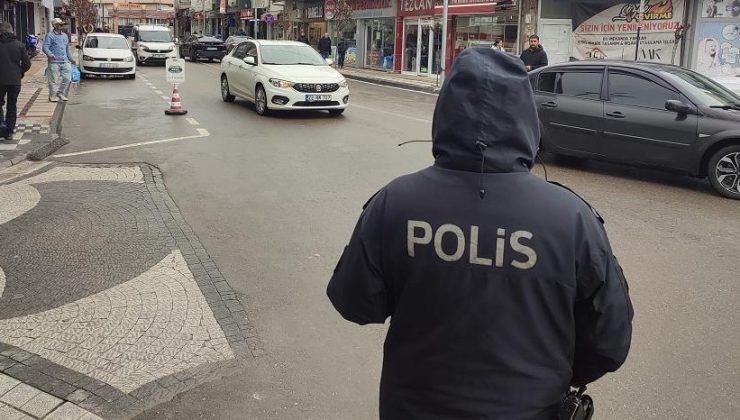 Alparslan Türkeş Meydanı’nda uygulama yapıldı