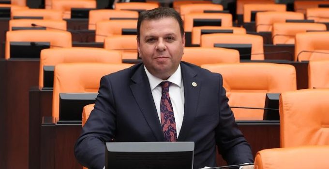 Ediz Ün: “Her 10 ayçiçeği tohumunun 6’sı Romanya ve Bulgaristan’dan geliyor”