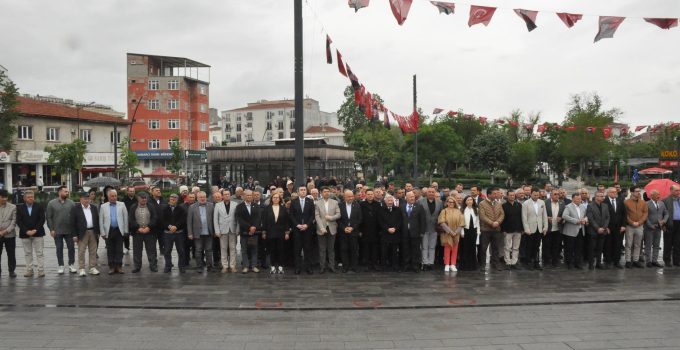 Keşan Ziraat Odası Başkanı Hasan Şen: “Milletin gerçek efendisi Türk çiftçisidir, gerçek efendiler çiftçiler gününüz kutlu olsun”