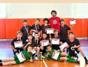 Keşan Şampiyonu Aden Koleji Edirne’den de başarıyla döndü