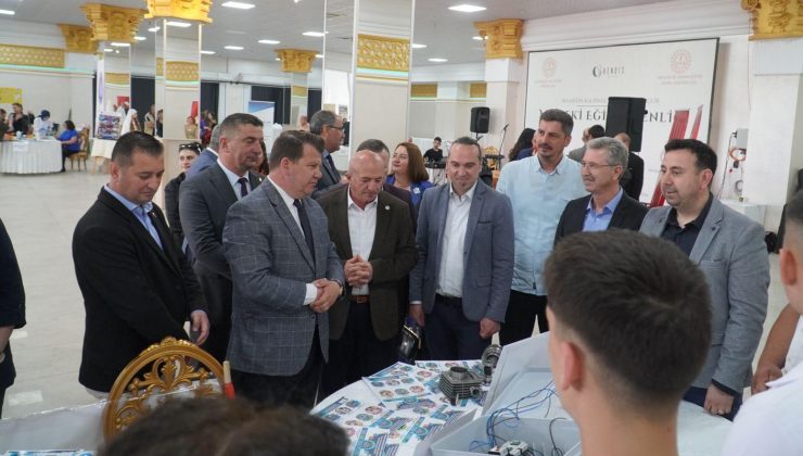 Meslek lisesi öğrencileri hünerlerini sergiledi