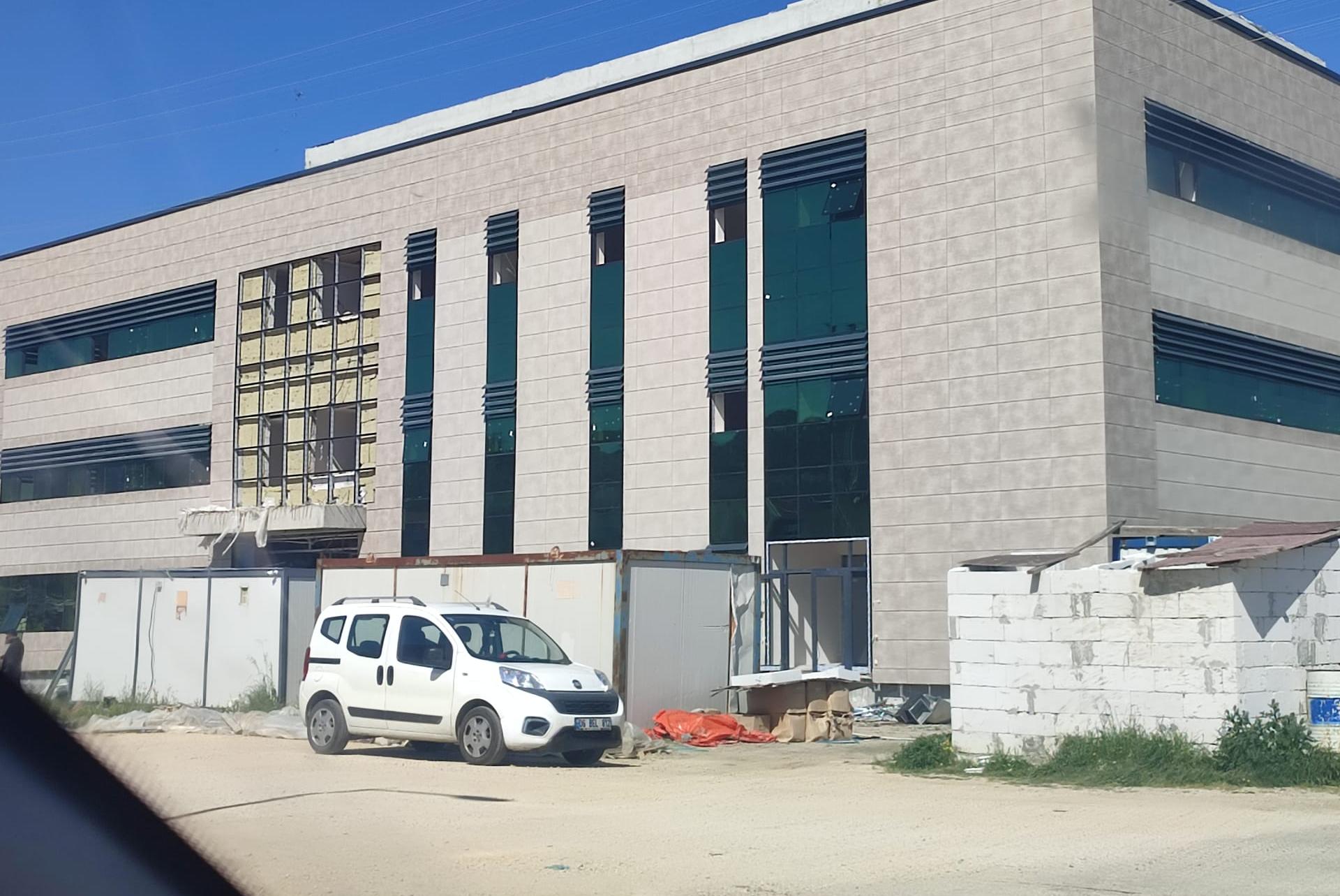 Ağız ve Diş Sağlığı Merkezi’nde çalışmalar sürüyor