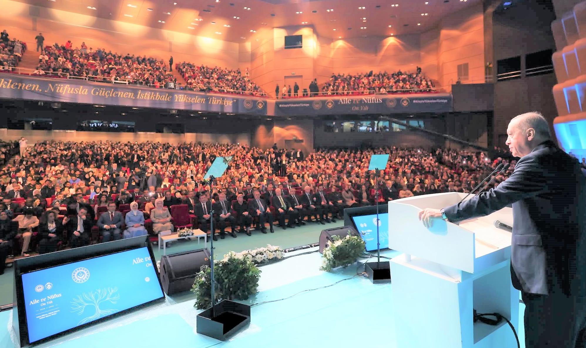 Savcı, Aile ve Nüfus On Yılı Vizyon Tanıtım Programı’na katıldı