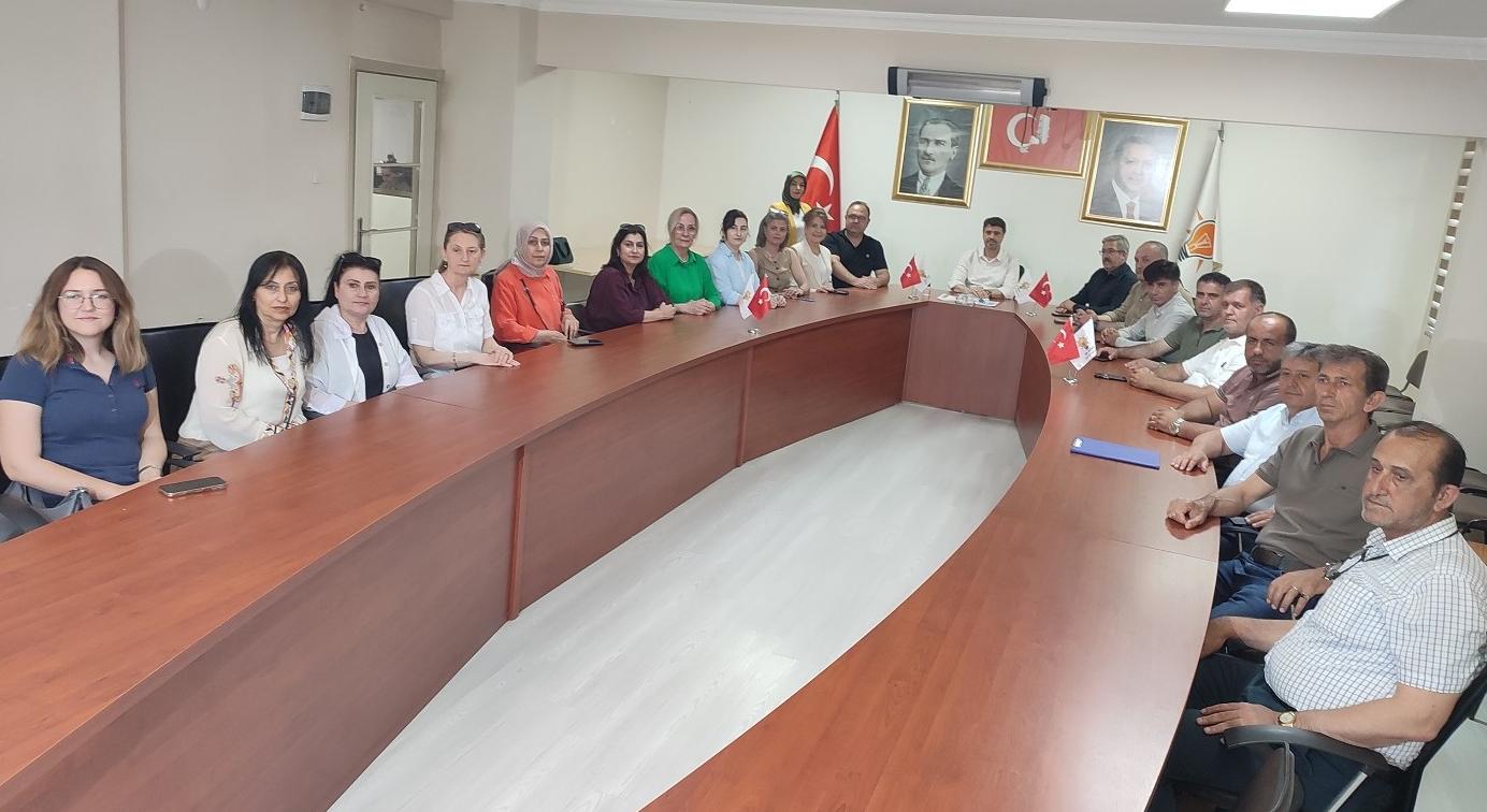 Pekdemir, eski belediye binası alanı ile ilgili “kat karşılığı” maddesini değerlendirdi: “Belediyenin mülkiyetini koruyacak alternatif modellerin değerlendirilmesi gerekiyor”